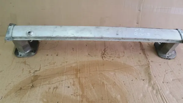 Etupuskuri Citroen C4 Picasso 06- image 2