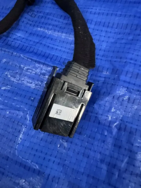 Tomada USB OEM 96120-J9600 para Hyundai Kona I Elétrico image 4