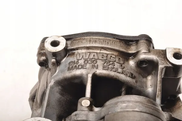 Bomba de óleo BMW N47 2.0D OEM 9140307540 - Usada image 6