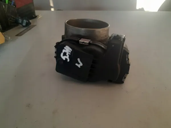 Gasklephuis OEM 53034251AB voor 5.7 HEMI image 3