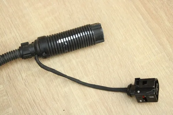 Conduite d'injection AdBlue OEM 4G0131984AH Audi A6 C7 image 4