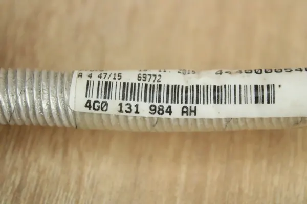 Conduite d'injection AdBlue OEM 4G0131984AH Audi A6 C7 image 8