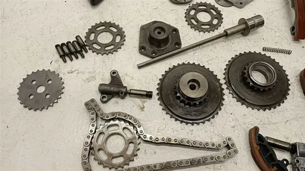 Kamrem Spännare Audi A6 C6 A4 B7 2.7 TDI 079109570AP image 4