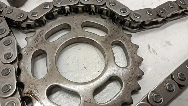 Kamrem Spännare Audi A6 C6 A4 B7 2.7 TDI 079109570AP image 7