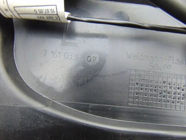 BMW OEM 7161033 Vindrutetorkararm - Begagnad image 10