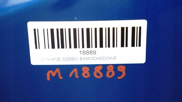 OEM 360159330 Moottorikansi Renault Megane III 08-12 image 10