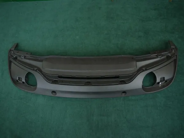 Attaches OEM CG4317E956AA pour spoiler arrière - Aston Martin image 2