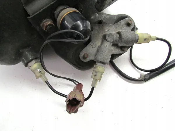 VANNE DE RÉSERVOIR D'AIR SUBARU LEGACY 93-98 image 3