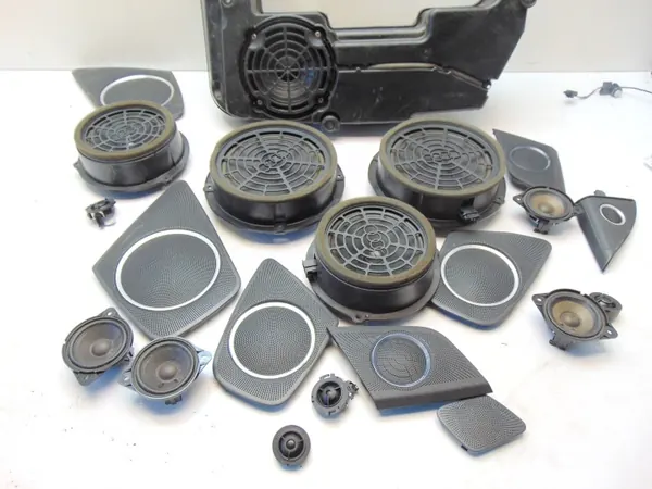 Bang & Olufsen Audio Set OEM BOG.ZESTAW voor Audi A5 8T image 2