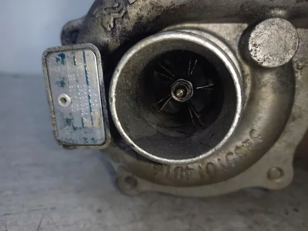 Turbocompresor con Colector Opel Astra H 1.3 CDTI image 3