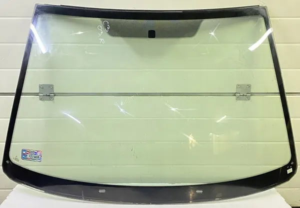 Pare-brise avant Citroen C3 I OEM - État utilisé image 2