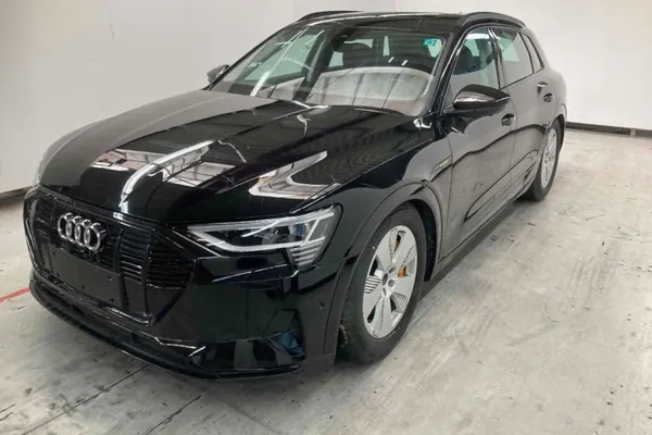 Audi E-Tron Laturi OEM 5QE915684K - Käytetty image 10