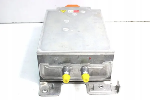 Audi E-Tron Laturi OEM 5QE915684K - Käytetty image 5