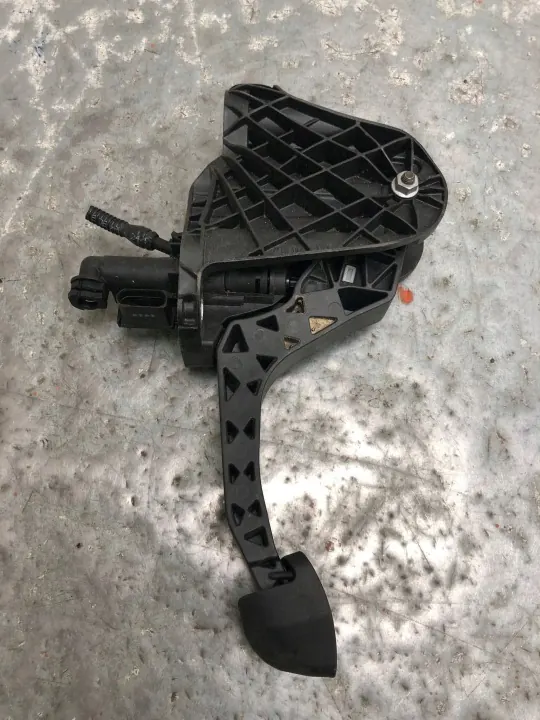Kytkinpoljin OEM 1K1721059EE VW Audi:lle image 3