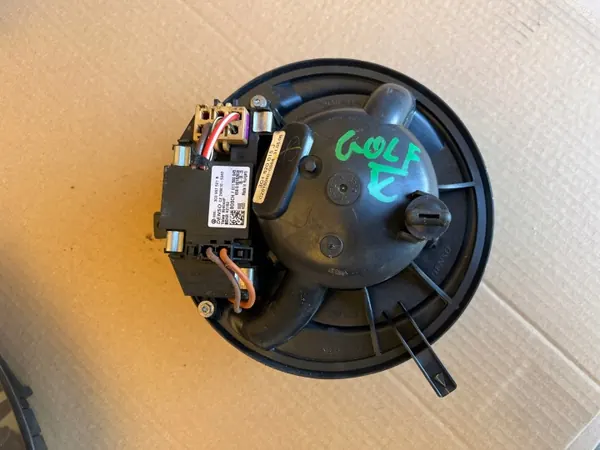 Ventilateur OEM 3C0907521B pour VW Golf V Plus 2005-2008 image 2