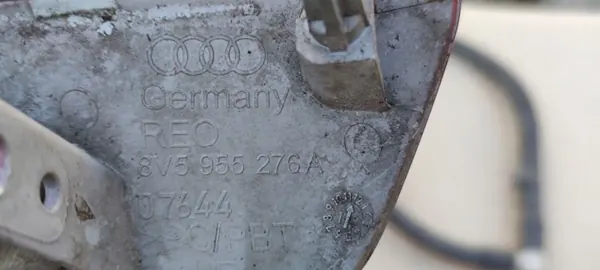 Ajovalonpesuri etu-oikea OEM 8V0955102 - Audi A3 8V image 4