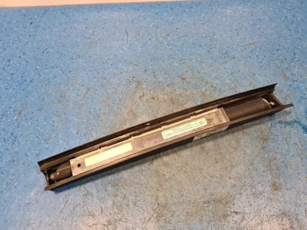 BMW 5 E39 Touring Türrolle OEM 8225721 Links Hinten image 4