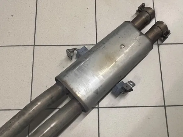 Échappement Land Rover Defender 90/110 5.0 V8 OEM P300 image 4