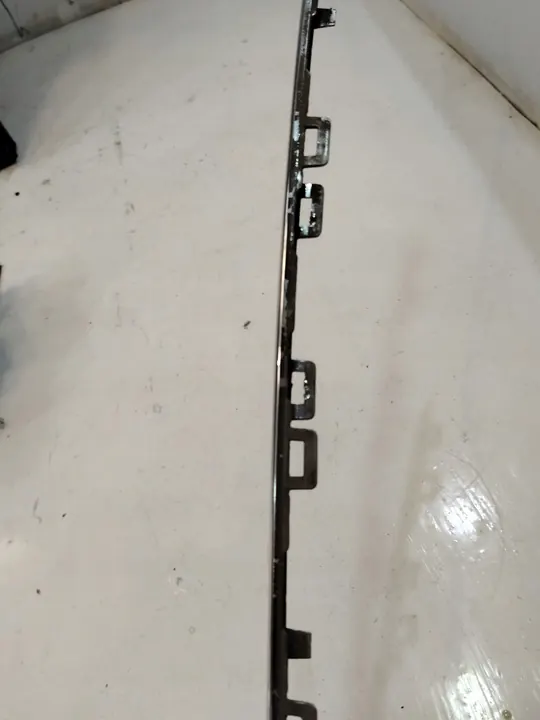 Takaluukku Kromi VW Passat B8 Kombi image 6