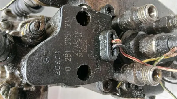 Kraftstoffpumpe VW 1.9D 028130115P image 8