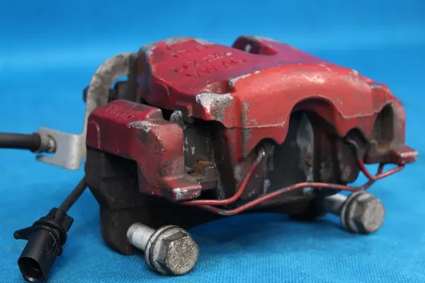 AUDI A4 B9 Vasemman Etujarrusatulan 314mm 8W0615123 image 4