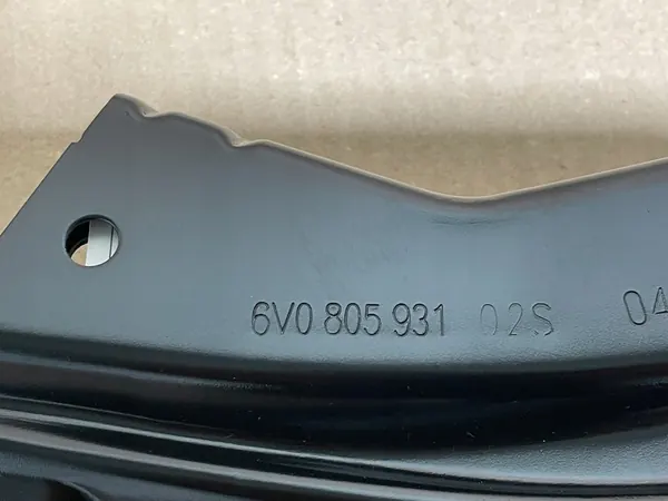 Supports de Lampe SKODA FABIA III LIFT Gauche Droite 6V0805932 6V0805931 image 5