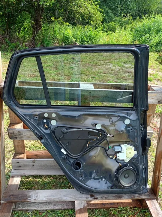 VW GOLF VII Vänster Bakdörr image 3