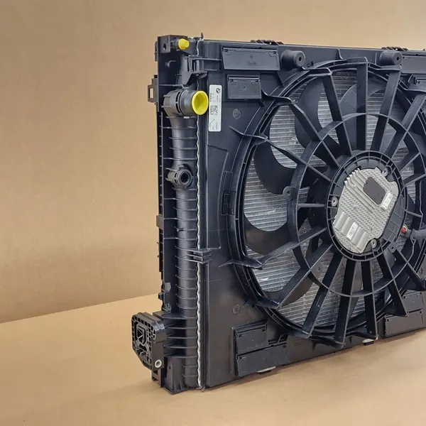 Conjunto de ventiladores de refrigeración BMW X3 G01 X4 G02 20iX 30iX image 3