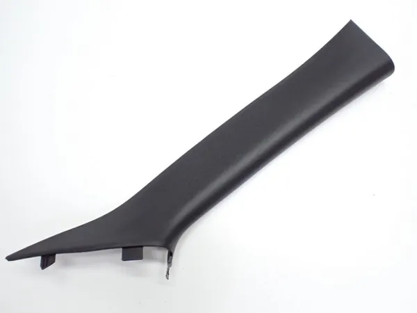Cache de pilier avant droit OEM 7355270 - Occasion image 2