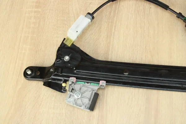 Mecanismo do Motor da Janela Esquerda Audi A5 8T image 5