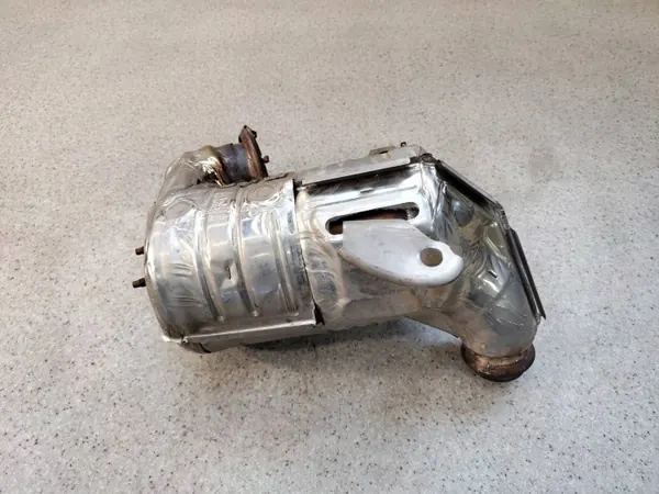 DPF-suodatin OEM 208A02744R31 Renault Clio V 1.0TCE image 3