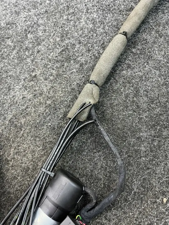 Bomba de teto Peugeot 206 CC Cabrio OEM 9639025080 image 5