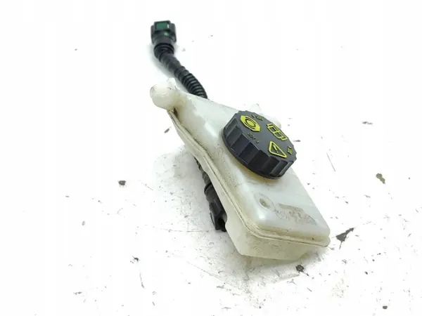 Réservoir de liquide de frein OEM 9807651580 Peugeot 308 image 3