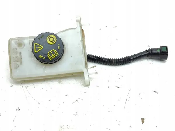 Réservoir de liquide de frein OEM 9807651580 Peugeot 308 image 4