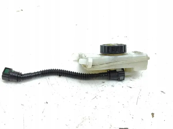 Réservoir de liquide de frein OEM 9807651580 Peugeot 308 image 5