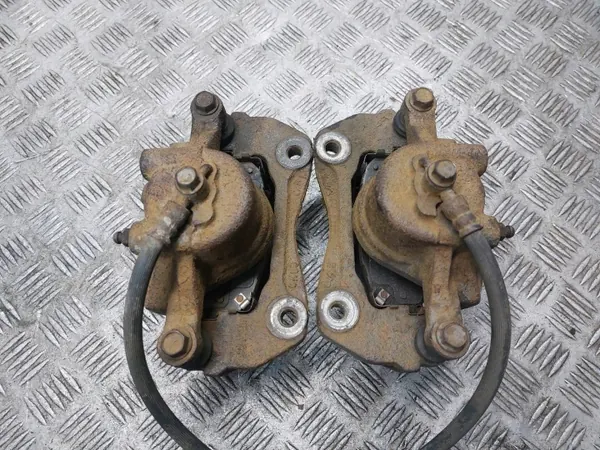 Jeu de Disques, Plaquettes, Étriers Frein Avant OEM 456465 image 10
