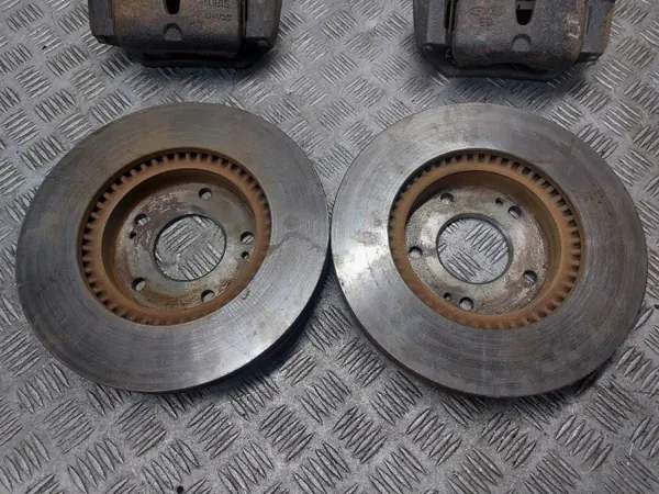 Jeu de Disques, Plaquettes, Étriers Frein Avant OEM 456465 image 3