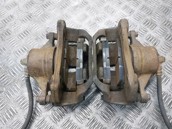 Jeu de Disques, Plaquettes, Étriers Frein Avant OEM 456465 image 9