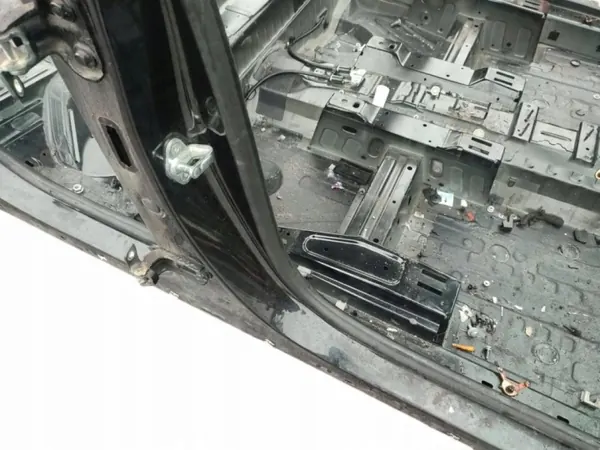 OEM 473989 Oikea B-pilari Opel Mokka A 2012-2016 image 5