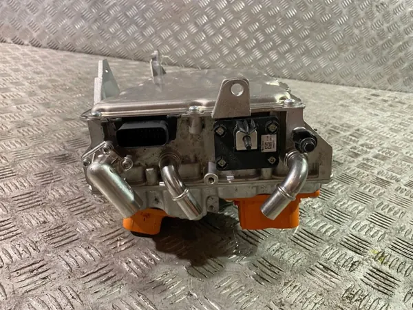 Inversor Volvo XC90 2019 OEM 32144041 - Usado image 3