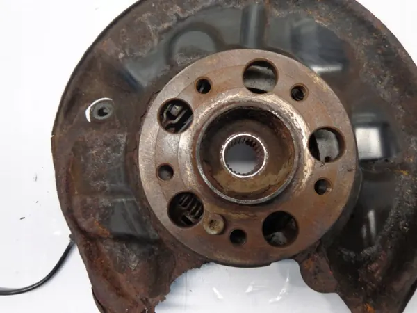 OEM 2035401317 Vasen Taka-Akselikannatin ABS-anturilla image 3