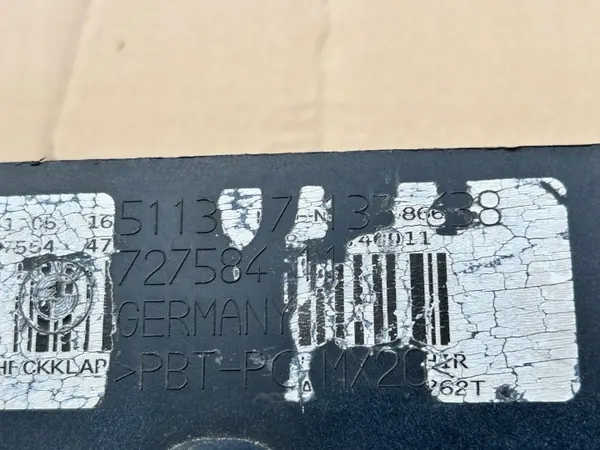 BMW E65/E66 Bagagelucklist OEM 7133638 image 6