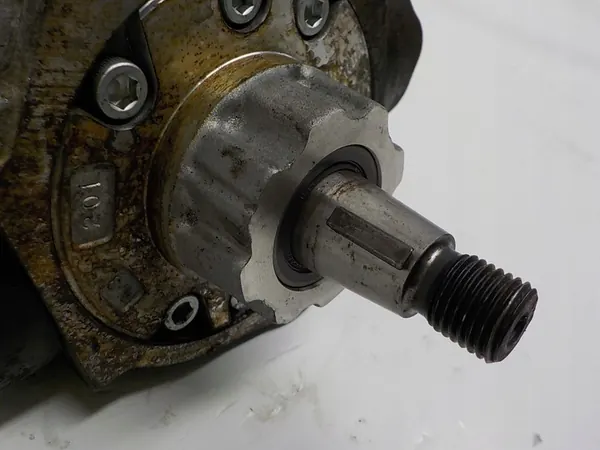 DENSO Brandstofpomp ASTRA J 1.7 A17DTR 98092467 image 5