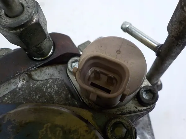 DENSO Brandstofpomp ASTRA J 1.7 A17DTR 98092467 image 7