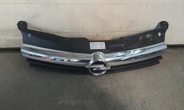 Griglia anteriore Opel Astra H 13241967 image 7