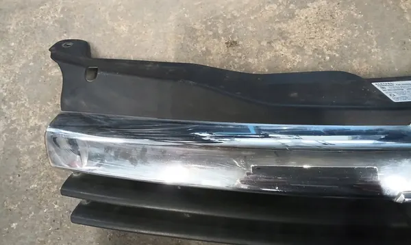 Griglia anteriore Opel Astra H 13241967 image 9