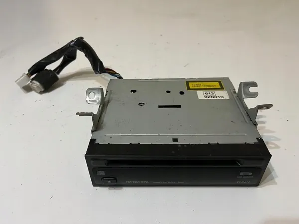 Toyota CD-wisselaar OEM 08601-00906 - Gebruikt image 2