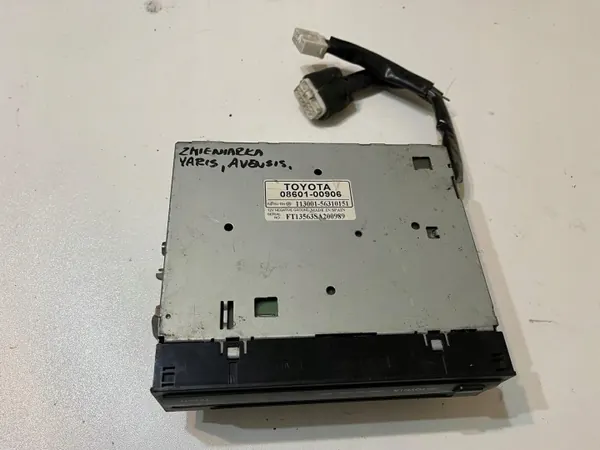 Toyota CD-wisselaar OEM 08601-00906 - Gebruikt image 3