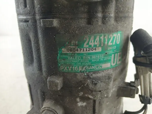 Opel Vectra C 1.8 Kompressor AC Compressor OEM 24411270 image 5