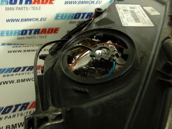 Farol Xenon AHL Esquerdo BMW F01 F02 F04 7228427 image 8